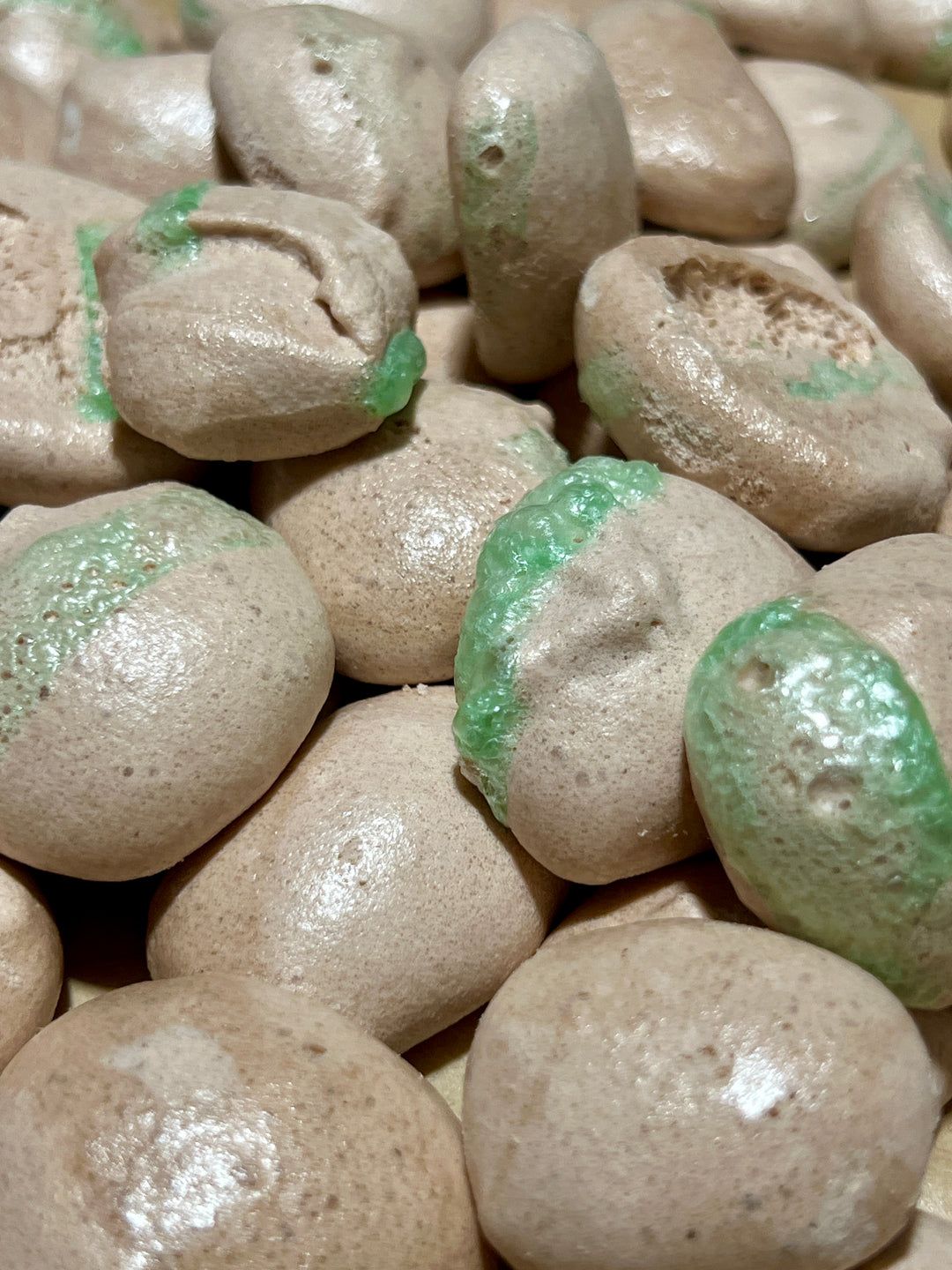 Chocolate mint freeze dried taffy